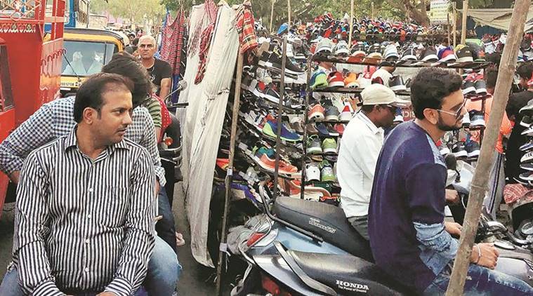 Juna Bazar: Pune Police issue experimental 30-day ban on sale of goods on the road