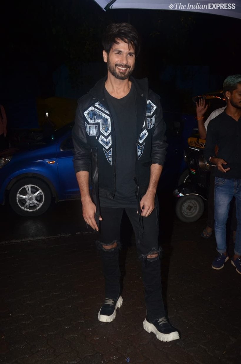 shahid kapoor at kabir singh success party