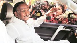 Karnataka crisis, karnataka mlas resignation, karnataka congress mlas resignation, rebel congress mlas, congress mlas resign, karnataka congress mlas resign, karnataka political crisis, karnataka mlas in mumbai, ramalinga reddy yeddyurappa, kumaraswamy, nagaraj indian express