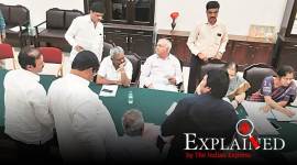 karnataka, karnataka news, karnataka govt crisis, karnataka govt news, karnataka government news, karnataka mla resign, hd kumaraswamy, karnataka crisis, karnataka coalition resignation, karnataka congress jds govt, congress jds govt resignation, karnataka crisis explained, indian express