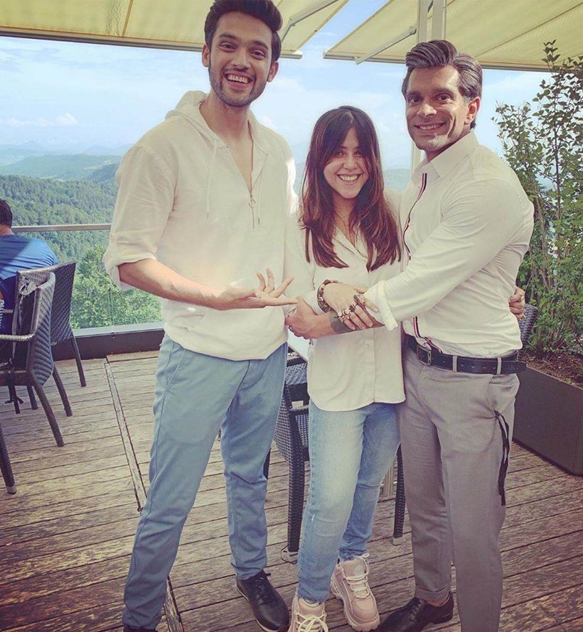 ekta kapoor with karan singh grover and parth samthaan