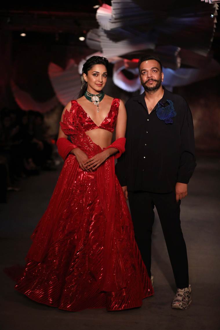 amit aggarwal, amit aggarwal label, indianexpress.com, kiara advani, showstopper, india couture week 2019,
