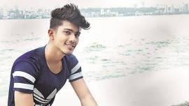 SpiceJet, SpiceJet technician killed, SpiceJet accident, SpiceJet landing door accident, Kolkata airport, Kolkata airport accident