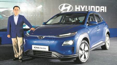 hyundai kona, hyundai kona price, hyundai kona india price, hyundai kona ex-showroom price, hyundai kona mileage, hyundai kona electric charger, hyundai kona battery life, hyundai kona petrol hybrid, hyundai kona features, hyundai kona 25 lakh price