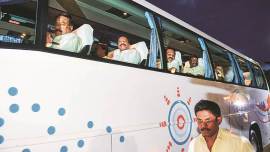 karnataka, karnataka crisis, karnataka coalition, congress jds, karnataka cabinet reshuffle, karnataka mlas, MLAs H Nagesh, karnataka mlas resign