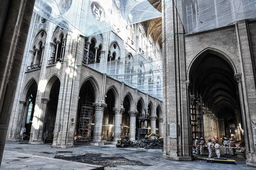 Notre dame, rebuilding notre dame, notre dame paris fire, notre dame cathedral fire, notre dame pics, world news, indian express