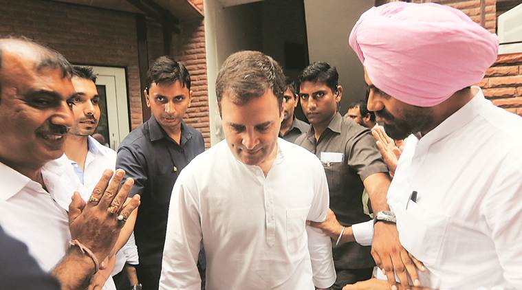 Rahul Gandhi pays visit to Sheila Dikshit’s home to meet her family ...