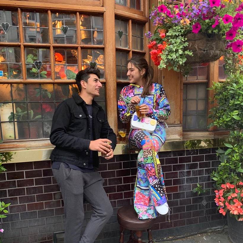 Priyanka Chopra, Mira Rajput, Ananya Panday, Suhana Khan, Shanaya Kapoor, Sara Ali Khan, Janhvi Kapoor, Celebrity social media photos, social media photos, Shahid Kapoor, Bhumi Pednekar, Shilpa Shetty, Kartik Aaryan, entertainment news, indian express