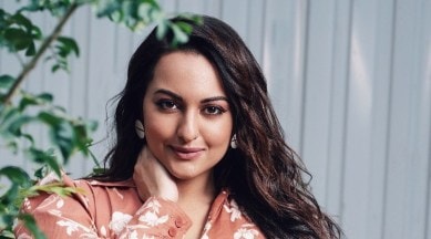 Sonakshi Sinha Real Sex Vedio - When Akshay Kumar or Salman Khan does a film, no one calls it a  male-centric movie: Sonakshi Sinha | Entertainment News,The Indian Express