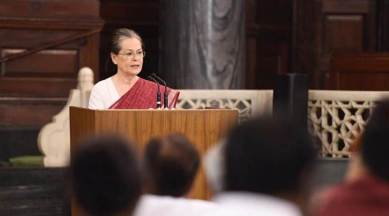 sonia gandhi, sonia gandhi congress president, sonia gandhi congress chief, rahul gandhi, rahul gandhi congress president, priyanka gandhi, congress working committee, congress president, congress rebellion, indian express