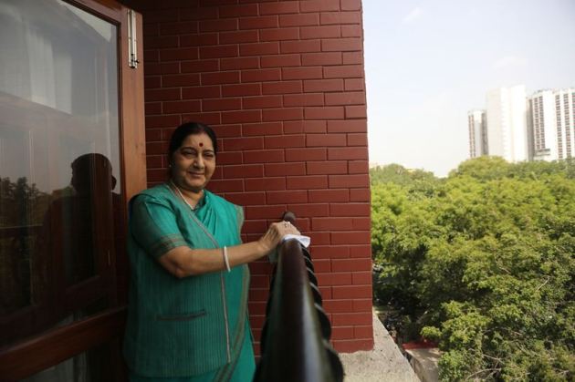 sushma swaraj, sushma swaraj delhi house, sushma swaraj moves out of delhi house, former external affairs minister sushma swaraj, indian express news