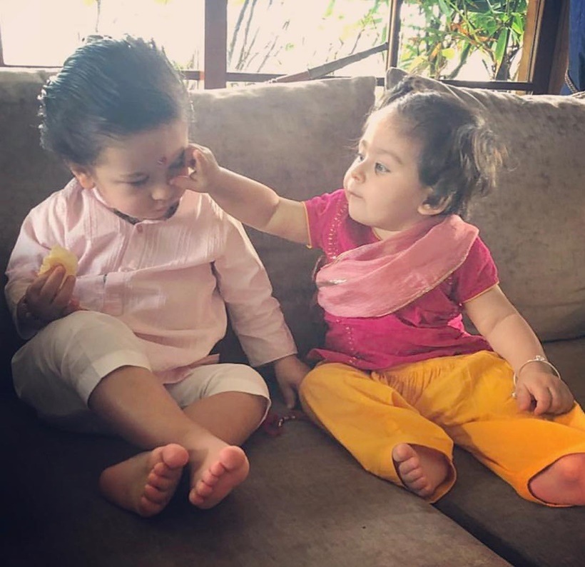 Taimur and Inaaya rakhi