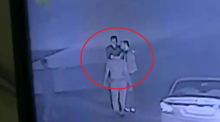 Ram Shankar Katheria, toll plaza employees thrashed in agra, toll plaza employees thrashed, agra, Ram Shankar Katheria men thrash toll plaza employees