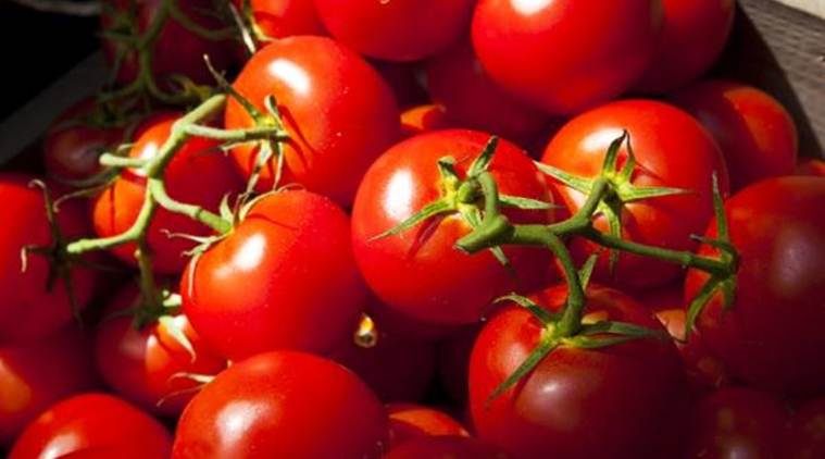 Easy Kitchen Tips: How To Julienne Bell Pepper And Capsicum - NDTV Food