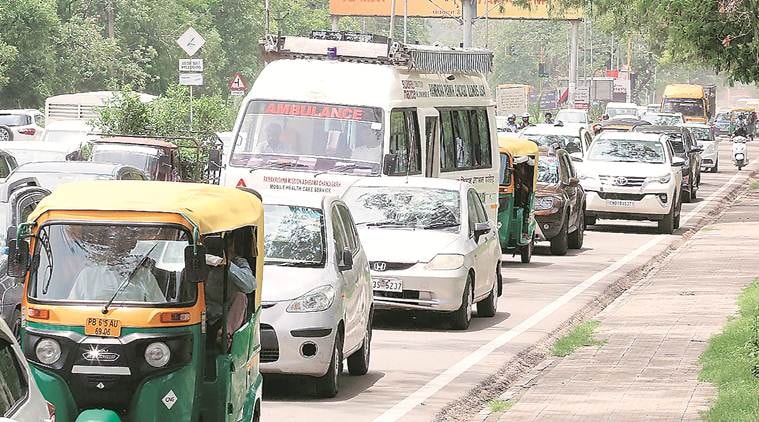Motor Vehicles (Amendment) Act, 2019, Motor Vehicles Act, Motor Vehicles Act 2019, traffic violations in chandigarh, chandigarh traffic violations, chandigarh traffic, chandigarh news, city news, Indian Express
