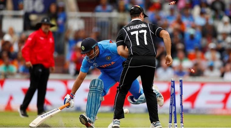 MS Dhoni wicket
