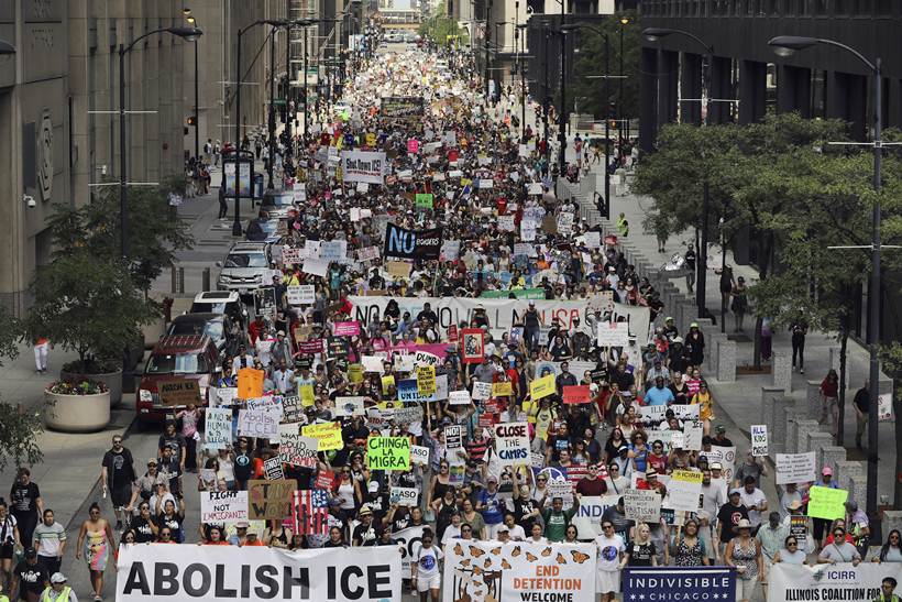 lights for liberty protest, trump immigration policy, donald trump, abolish ice, immigration protest photos, chicago, world news, indian express