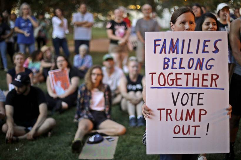 lights for liberty protest, trump immigration policy, donald trump, abolish ice, immigration protest photos, chicago, world news, indian express