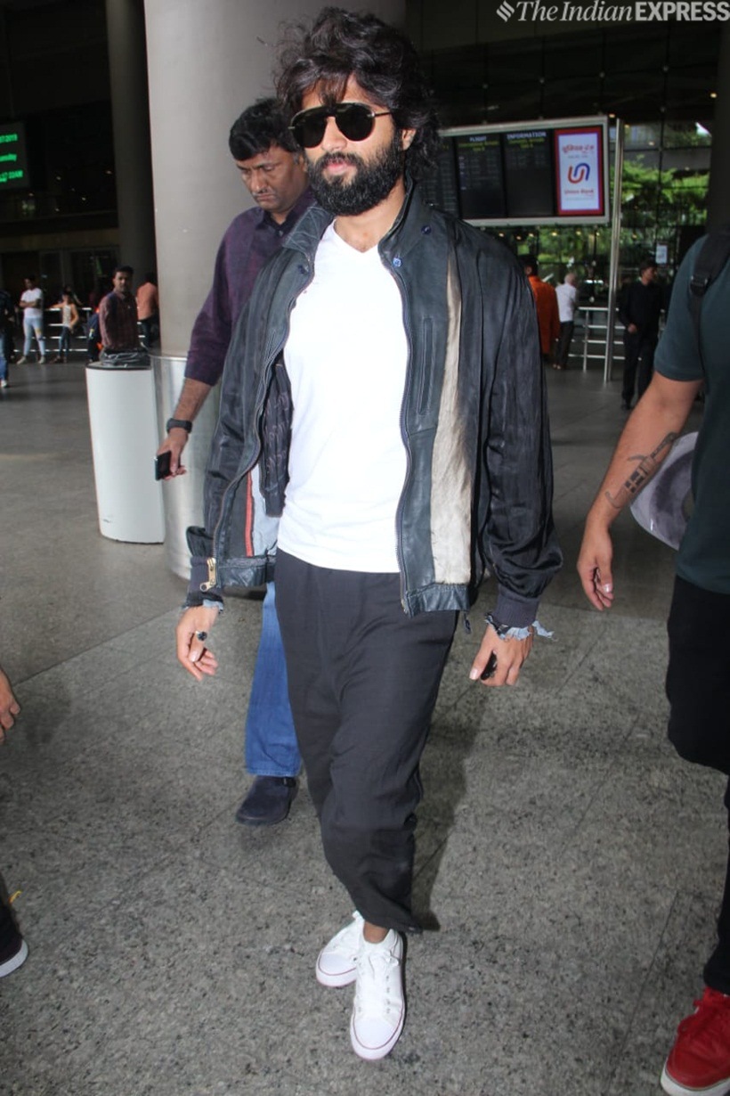 arjun patiala promotions, jabariya jodi promotions, parineeti chopra, diljit dosanjh, kriti sanon, vijay deverakonda, kiara advani, kim sharma, malaika arora, vijay deverakonda photos, kiara advani photos, entertainment news, indian express