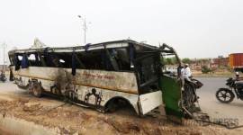 Yamuna expressway accident, accident deaths on yamuna expressway, deaths on yamuna expressway, accidenst on yamuna expressway, indian express