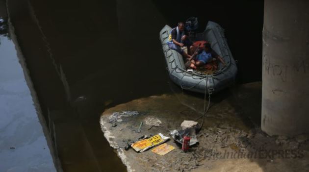 Yamuna Expressway tragedy leaves 29 dead, 17 injured as bus plunges into drain