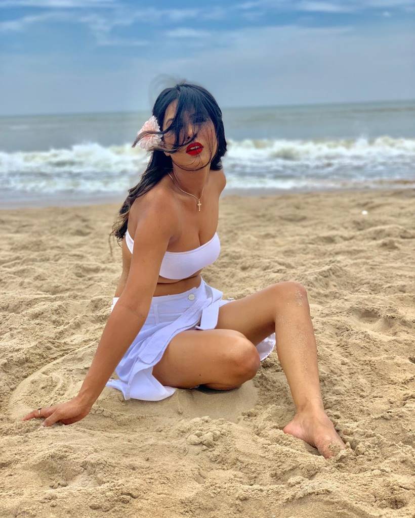 nia sharma vacations