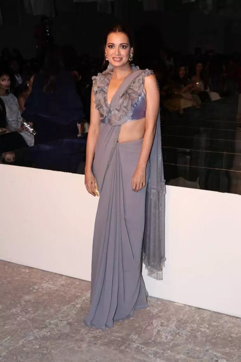 fashion hits of the week bollywood celebrities, priyanka, kangana, alia, janhvi, indian express news, hits and misses of the week, fashion hits, celeb pics, priyanka chopra pics,
