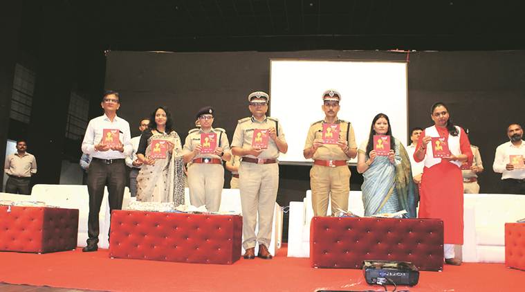 surat-police-initiative-children-s-book-on-good-touch-bad-touch