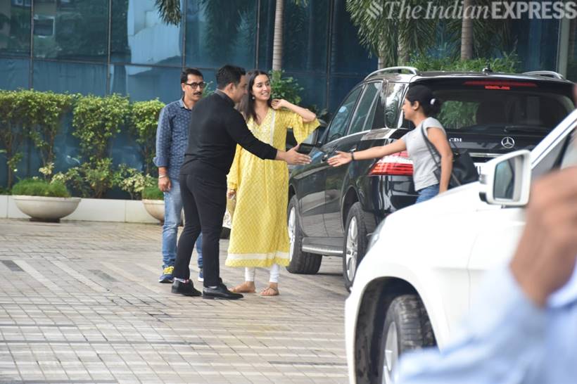 Celeb spotting: John Abraham, Akshay Kumar, Shraddha Kapoor and others ...