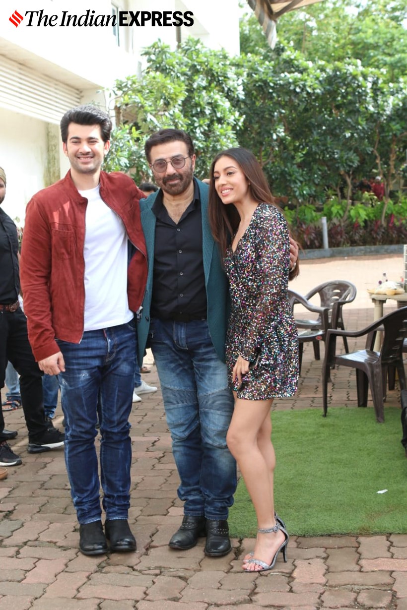 sunny deol karan deol dance india dance
