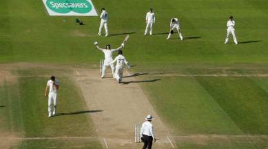 Cricket - Ashes 2019 - Third Test - England v Australia - Headingley, Leeds, Britain - August 25, 2019 England's Ben Stokes and Jack Leach celebrate winning the test as Australia players look dejected Action Images via Reuters/Andrew Boyers