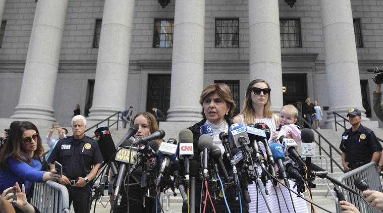 Judge ends case against Jeffrey Epstein, with a nod to the accusers