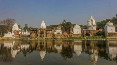 travelling, travel stories, travel to yamuna, travel stories, travel to temples, indian express news