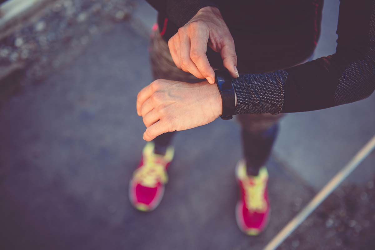 top fitness bands under 3000