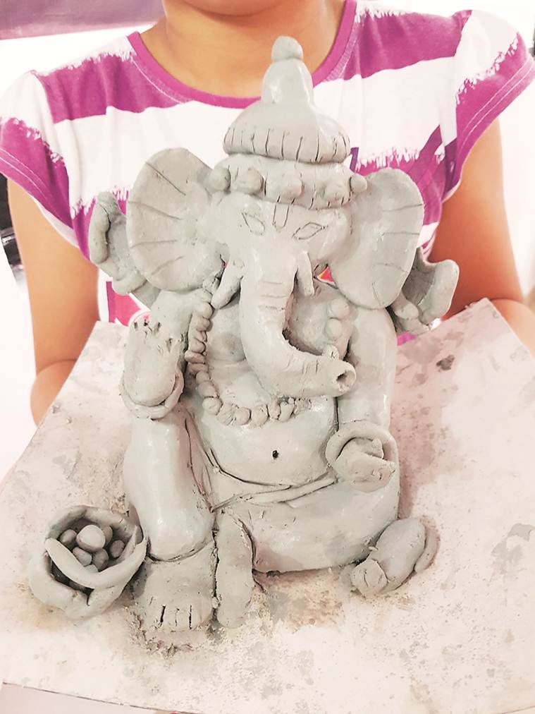 ganesh chaturthi, ganesh chaturthi 2019, ganpati puja, ganesha, environment friendly ganpati idols, workshop, ganpati idols, indian express news