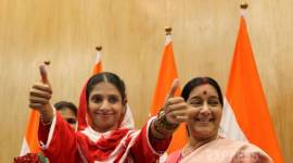sushma swaraj, sushma swaraj dead, geeta, speech impared woman, hearing impaired woman geeta, geeta return to india from pakistan, geeta return to india, indian express news