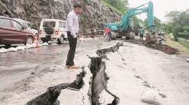 weather, weather today, today weather, mumbai rains, pune rains, gujarat rains, mumbai weather today, mumbai rains today latest news, vadodara rains, surat rains, surat weather, weather report, weather warning, weather report today, weather forecast, tempertaure today, monsoon, monsoon today, weather forecast today, weather forecast report, weather forecast today in delhi, delhi weather, noida weather