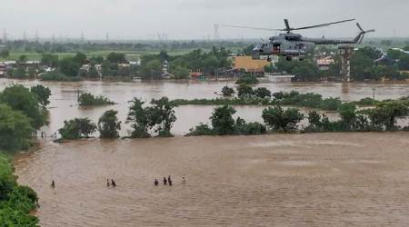 gujarat, gujarat floods, gujarat flood rescue, rescue operations, iaf, indian air force, maharashtra floods, ndrf, gujarat news, indian express news