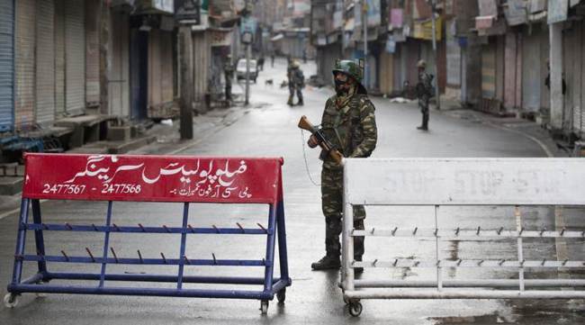 Kashmir article 370, Kashmir Ladakh Union Territory, BJP Jammu Kashmir, Presidents rule in Jammu Kashmir, Kashmir curfew, Across the Aisle Indian Express