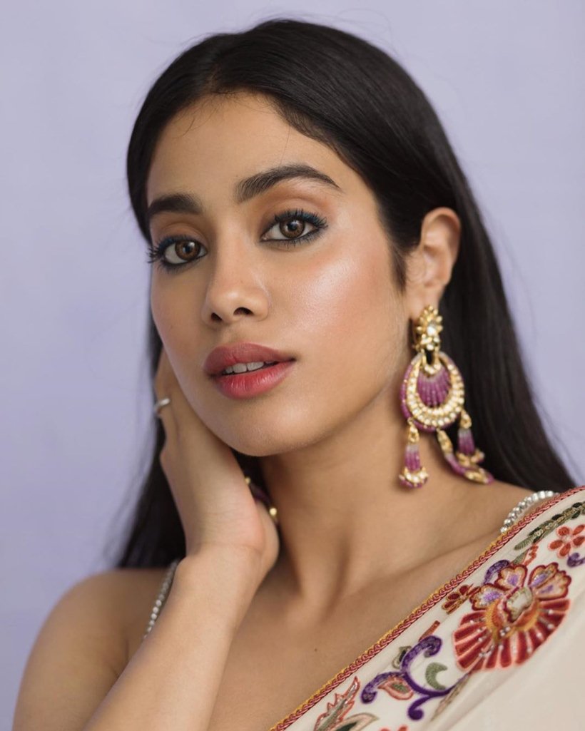 Janhvi Kapoor new photos