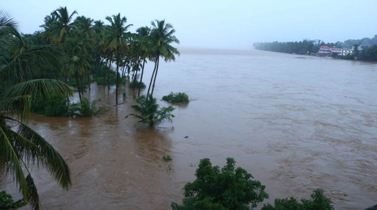 Kerala rains: Red alert sounded, CM Pinarayi Vijayan holds emergency meet, landslides in Munnar
