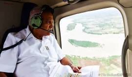 Karnataka-cm-bs-yediyurappa-floods-aerial-survey-759 karnataka, karnataka floods, BS Yediyurappa karnataka flood relief, karnataka weather update, Indian express