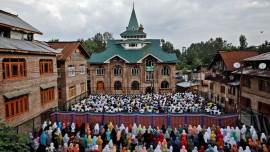 Kashmir Eid celebrations, Kashmir curfew Eid, Jammu Kashmir clampdown, Kashmir Eid al Adha, Kashmir security lockdown, Kashmir protests article 370