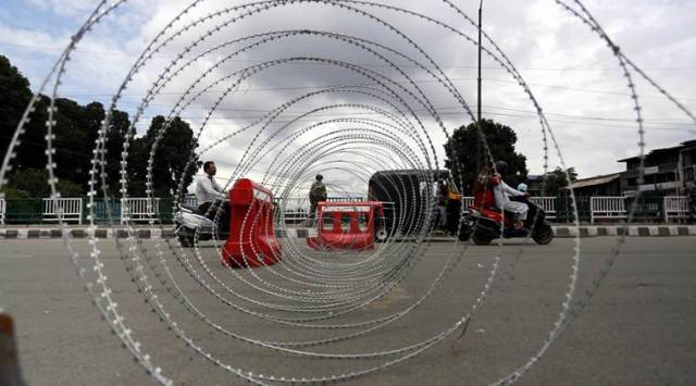 Kashmir news, article 370, kashmir article 370, kashmir curfew, jammu and kashmir, jammu and kashmir news, jammu and kashmir curfew