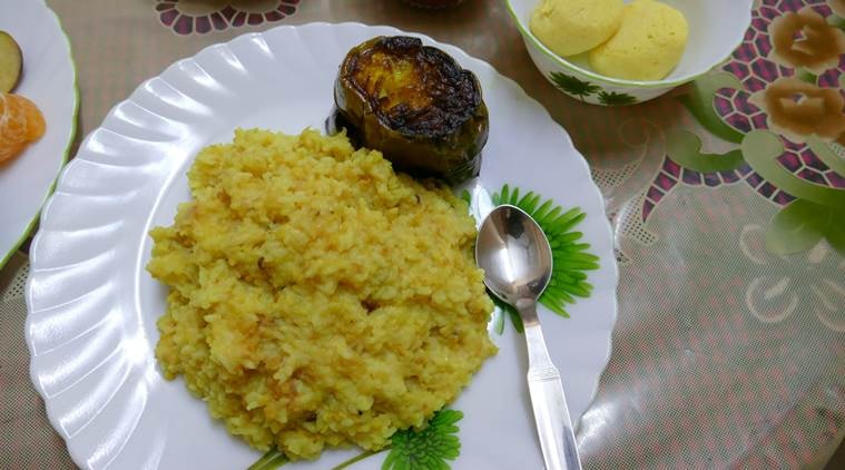 khichudi, khichudi recipe, khichudi recipe, khichudi comfort food, comfort food, khichudi stories, indian express, indian express news