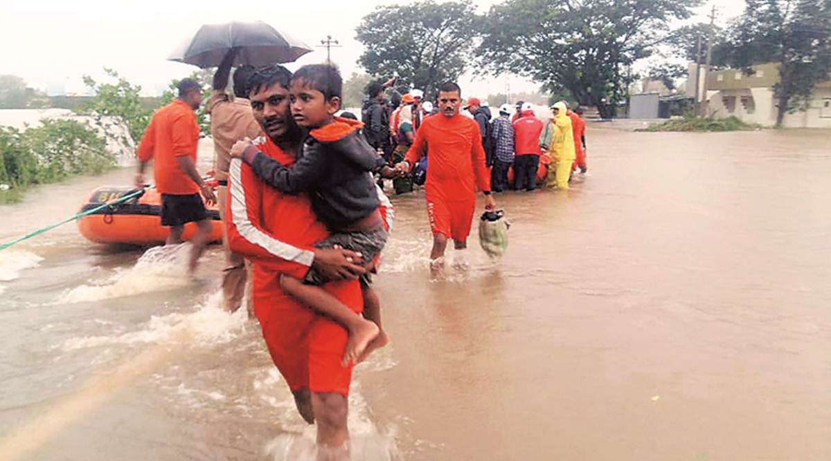 Flood Situation Worsens In West Maharashtra 1 5 Lakh Evacuated India News The Indian Express