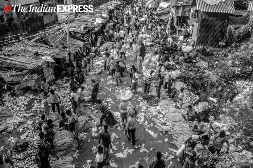 Kolkata, Kolkata foundation day, Kolkata birthday, Kolkata photos, Kolkata black and white photos, Kolkata black and white gallery, Kolkata birthday august 24, indian express