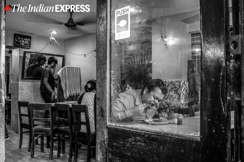 Kolkata, Kolkata foundation day, Kolkata birthday, Kolkata photos, Kolkata black and white photos, Kolkata black and white gallery, Kolkata birthday august 24, indian express