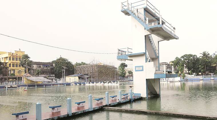 Police probe negligence angle 17-year-old drowns during swimming lessons in city pool 