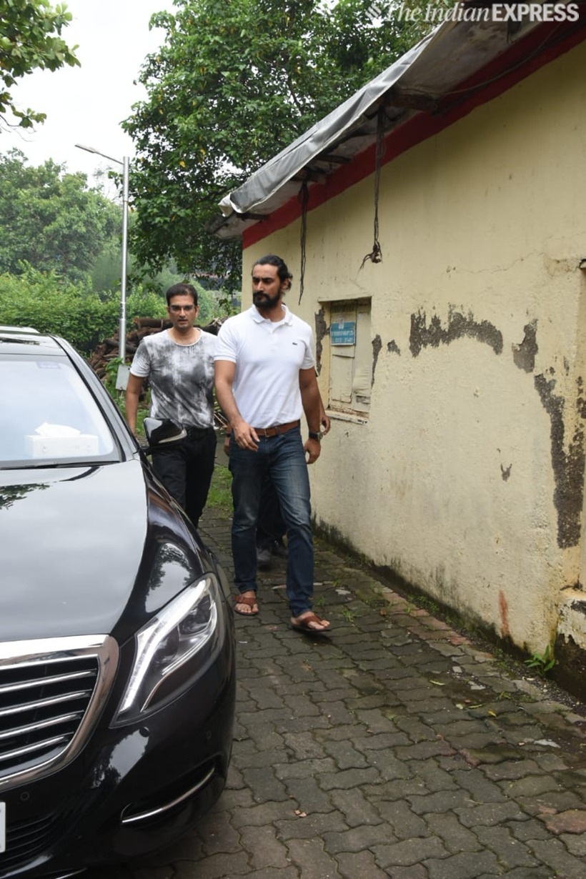 kunal kapoor at J Om Prakash funeral